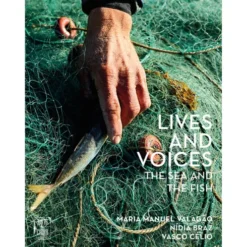 Lives and Voices de Maria Manuel Valagão
